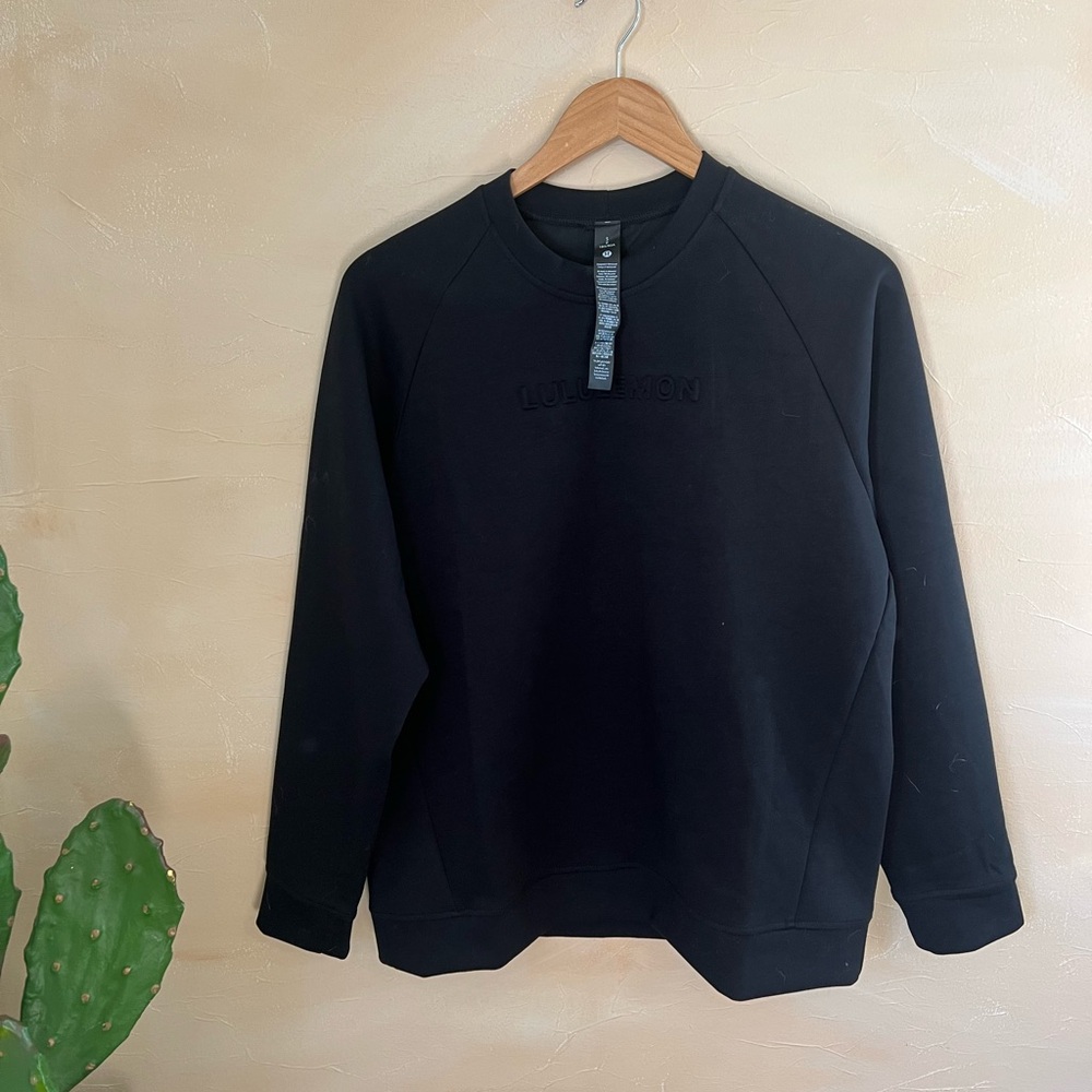 Lululemon Smooth Spacer Clasic Crewneck